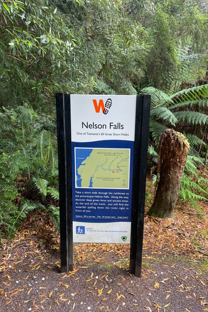 A sign along the walk to Nelson Falls.